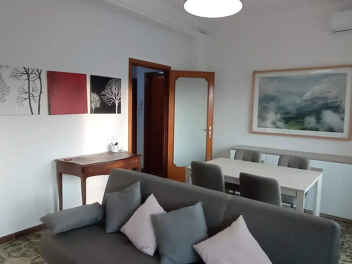 Piramide View Apartment Rome